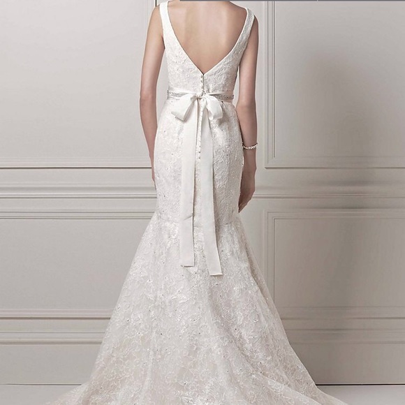 Ivory Lace Trumpet Gown with sewn in sequin belt - Picture 2 of 7